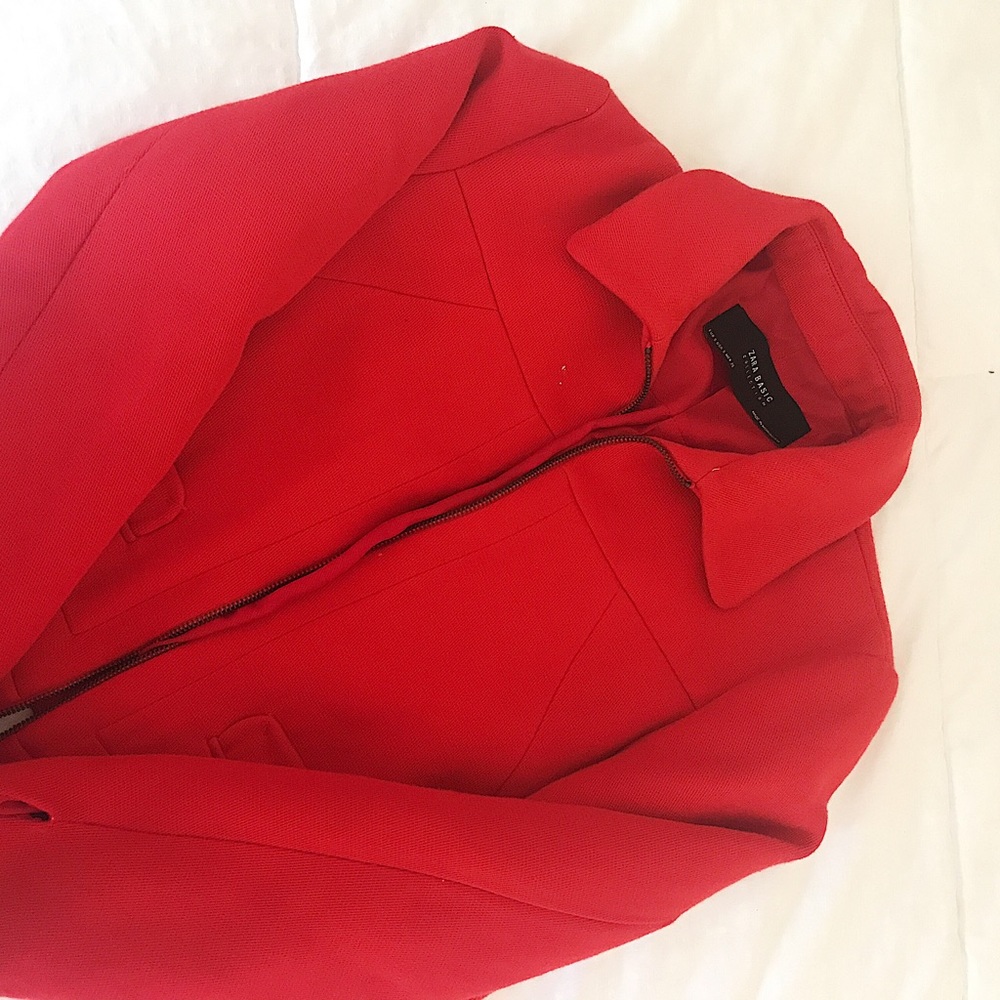 Red Zara Jacket❣️ great condition